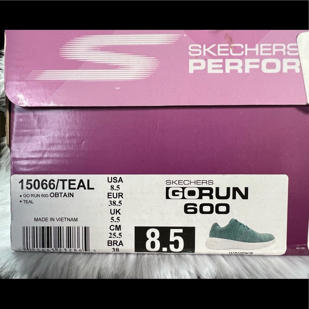 New Skechers Womens Skechers GOrun 600 sneakers - Picture 10 of 11